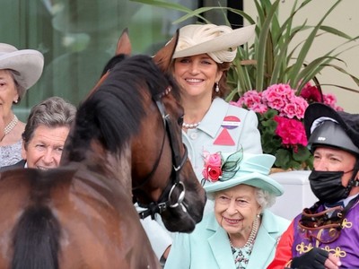 Queen included in Flat racing's British Champion Series Hall ... Image 1